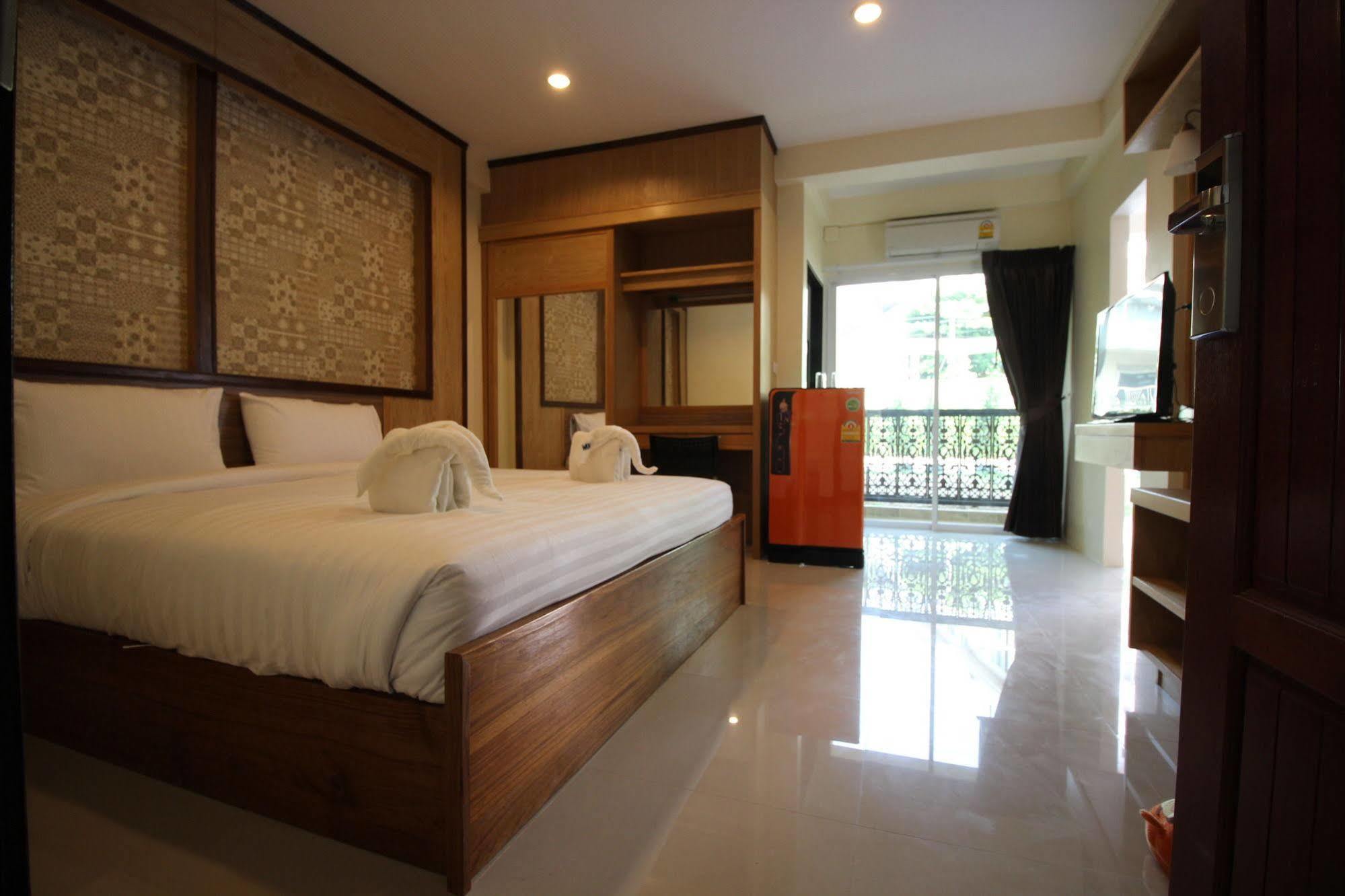 Monmuang Hotel Chiang Mai Exterior photo
